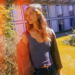 Meet your Posher, Julia